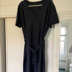 DownEast Black Short-Sleeve Midi Dress with Tie Waist